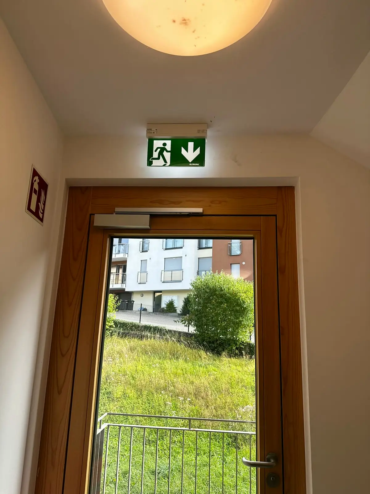 Sécherheetsbeliichtung, Foto 3
